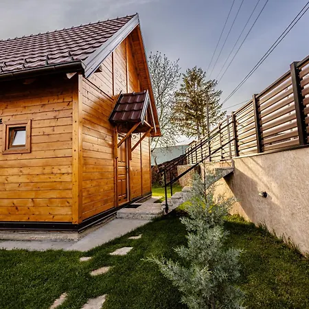 Brvnare Bor I Jela Vrdnik